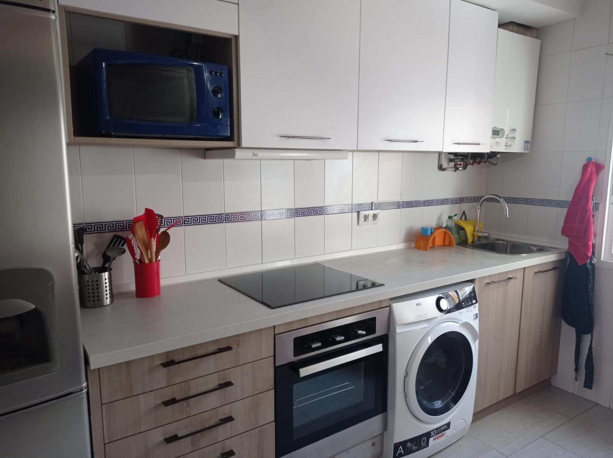 Piso Para 4 Con 2 Parking En Casco Historico De Zaragoza 2 Noches Minimo Exterior foto